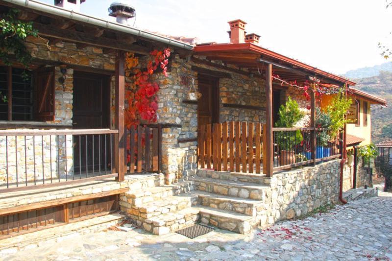 To Xani Otel Palaios Panteleimonas Dış mekan fotoğraf