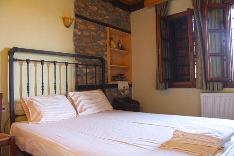 To Xani Otel Palaios Panteleimonas Dış mekan fotoğraf